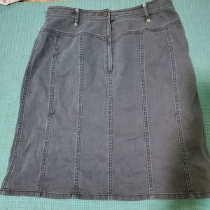 Green/navy blue kean skirt